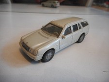 Siku Mercedes E290T en Blanc