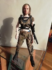 figurine 1/6 customs .corps TBLeague Female Action Figure 2 HOT TOYS- ENTERBAY