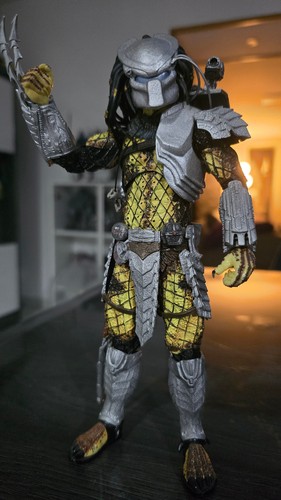 Figurine neca avp - 🤖,