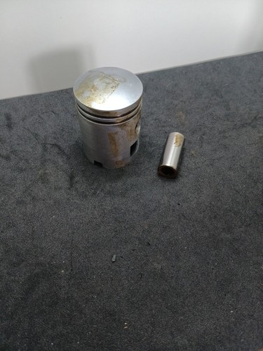 Piston motobecane 39mm - piston, lettre