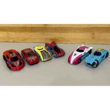 Lot de voitures Marvel /