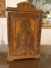 Armoire murale Art Nouveau