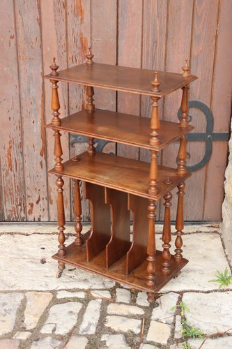 Etagère sur pieds bois - pieds, en