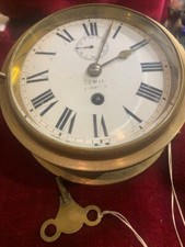 Horloge de bâteau navire ship's clock Sewill Liverpool marine