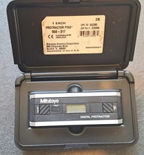 MITUTOYO - DIGITAL PROTRACTOR