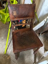 chaise de salle à manger  henri 2  tete de lion  à restaurer 