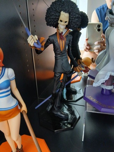 One piece figurine brook pop - one,