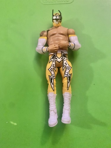 Wwe sin cara yellow ring - sin,