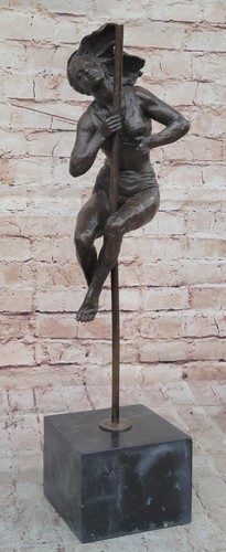 Sculpture erotique bronze - en,