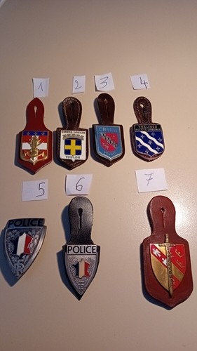 Insignes militaires - militaires, et
