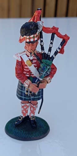 Figurine piper 71st - figurine,