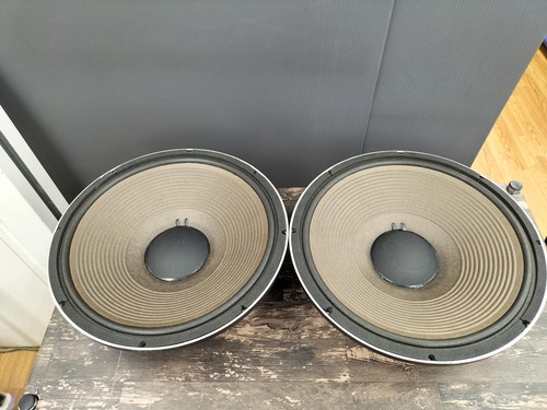 Paire haut parleurs - de, woofer