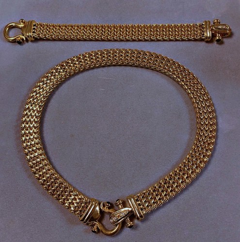 Magnifique parure collier