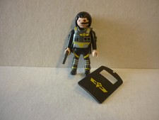 PLAYMOBIL  - Policier, bouclier anti-émeute,
