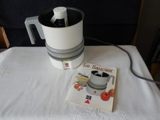 SAUCIER SEB AVEC SON LIVRET DE