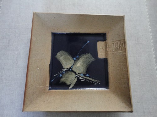 Rare plat ceramique signe - rare,
