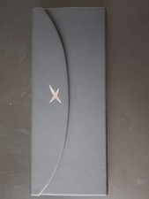 LOT UN ETUI EN CUIR TROUSSE MIROIR MAUBOUSSIN & UN PETIT SAC DE SOIREE C. DIOR 