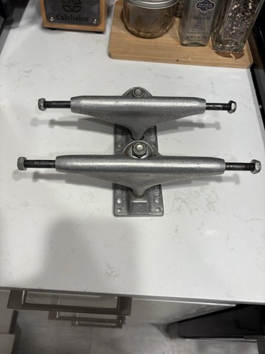 Nos independent mismatched set - mismatched,