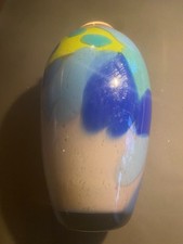 important vase en verre