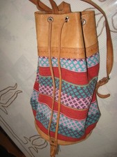 sac seau vintage cuir et