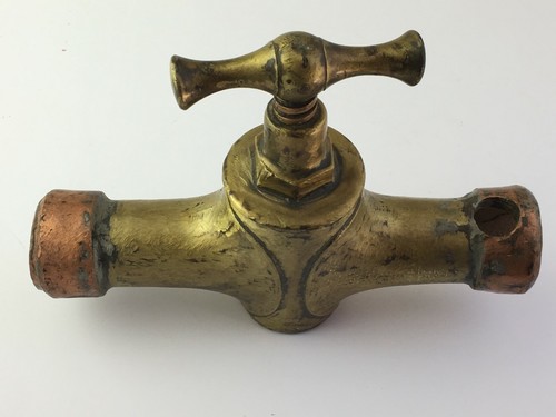 énorme robinet laiton déco - Énorme,