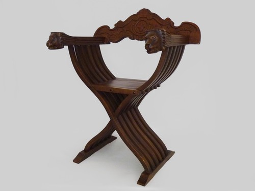 Chaise savonarola tête de - chaise,