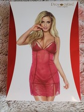 nuisette et string provocative