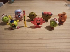 Lot 8 Figurines Monsieur