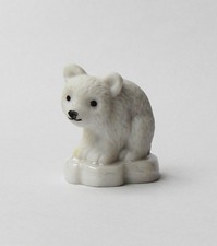 cyb- Fève mate et brillante