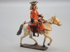 PLOMB  RARE FIGURINE DE PIERRE ALEXANDRE SUR CHEVAL CBG