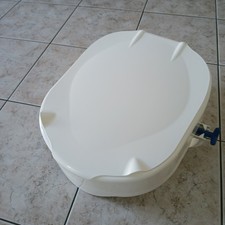 Réhausseur WC