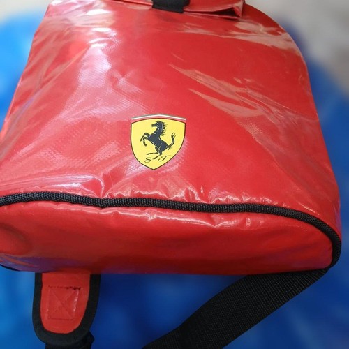 Beau sac dos nylon rouge - beau, en