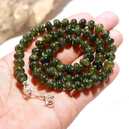 Collier vert moldavite quartz