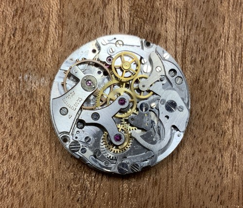 Mouvement montre chrono - mouvement,
