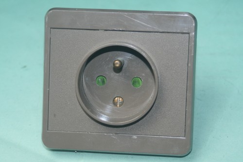 Prise legrand chambord - prise, 2p+t