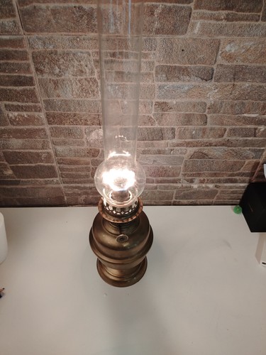 Ancienne lampe pétrole en - lampe, à