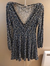 Robe taille M de marque Stradivarius comme neuve