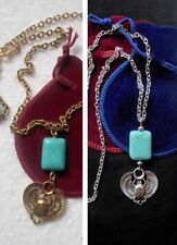 Collier scarabée égyptien argenté ou doré avec turquoise, porte bonheur oriental