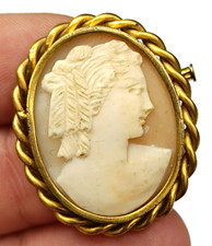 Broche camée ancien coquille