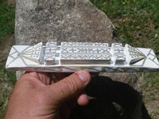 BARRE ATLANTE EN CÉRAMIQUE