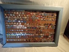 Lot de 300 pin’s de