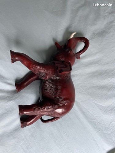 Sculpture éléphant bois