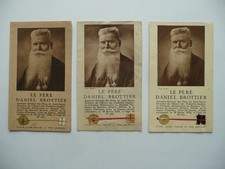 lot de 3 IMAGES Pieuses Reliquaires Etoffe ayant touché au PERE BROTTIER