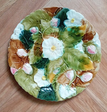 ANCIENNE ASSIETTE BARBOTINE  DECOR  FLORAL