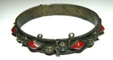 bracelet oriental en argent et verroterie