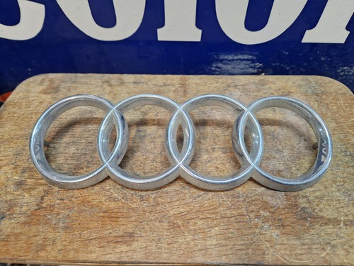 Audi 100 emblème logo - ,