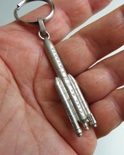 Porte clé métal Cité de l'Espace Fusée ARIANE 3D.