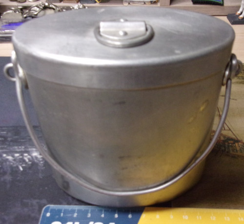 Petite gamelle ancienne armée