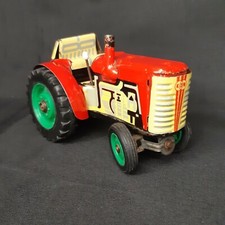 Ancien jouet en tôle tracteur