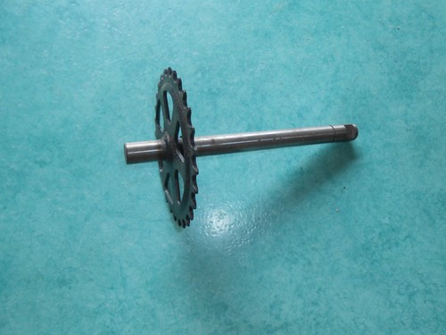 Axe pédalier dents - axe, 206